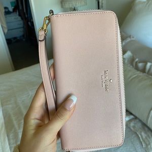 Kate Spade Continental wallet